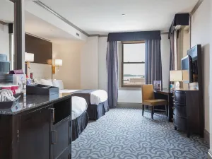 Hotel Blackhawk, Autograph Collection