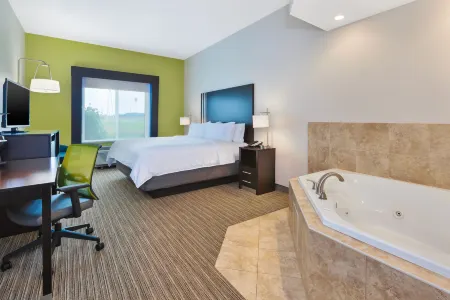 Holiday Inn Express & Suites Effingham