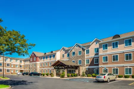 Staybridge Suites Allentown West