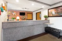 Days Inn by Wyndham Battlefield Rd/Hwy 65