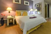 Days Inn by Wyndham Guam-Tamuning Отели в г. Дзонья