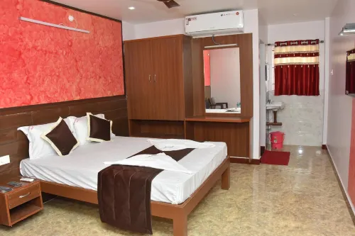 Arunaachalaa Inn Hotels in Palani