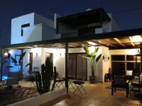 Magma Rooms Playa Honda فنادق في Arrecife