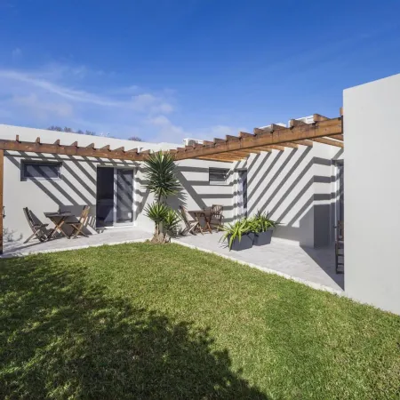 Casa Da Ilha - Slow Living Residence & Suites
