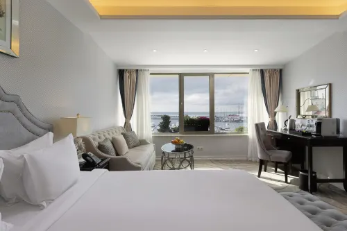 Marina Yacht by Stellar Hotels (Марина Яхт)