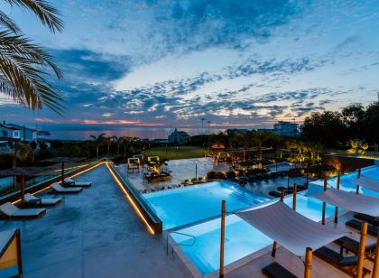 Cavo Zoe Seaside Hotel