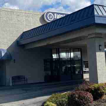 Fairview Inn - Greensboro Airport Hotel Exterior