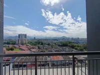 The Horizon Ipoh Dual L12 by Grab A Stay