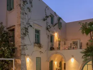 Mythos Suites Boutique Hotel