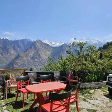 Auli Eco Nature Resort