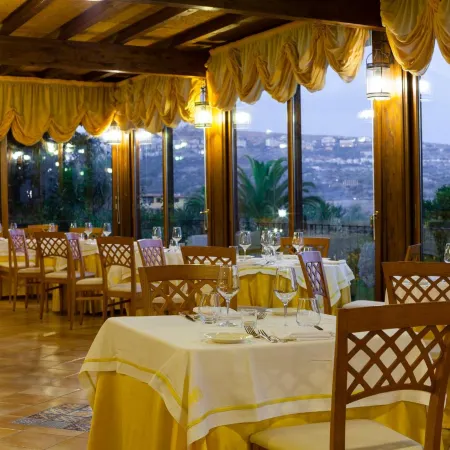 Hotel Foresteria Baglio Della Luna