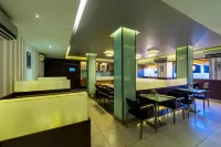Hotel Merlin International - breakfast