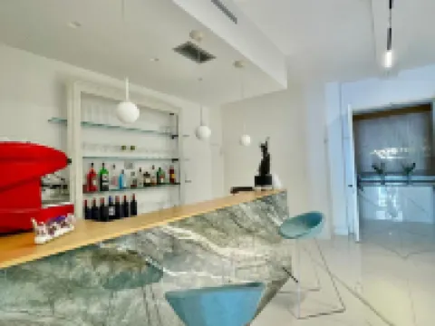 Hotel Tirreno マッサのホテル