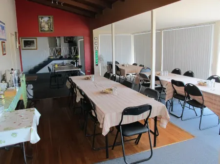 Merimbula Gardens Motel Отели в г. Меримбула