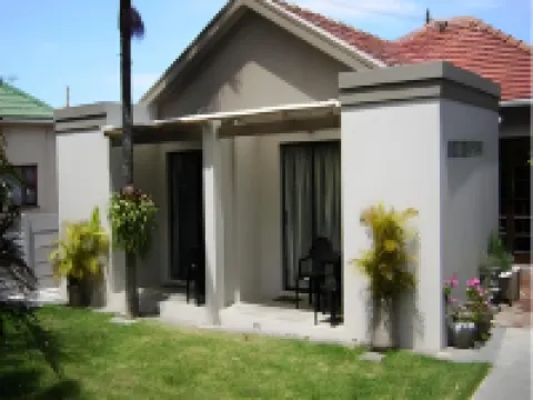 Kennington Palms B&B/Self Catering