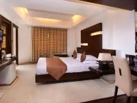 The President Hotel Hotels near Magoosh - GRE | GMAT| SAT | ACT | IELTS| TOEFL
