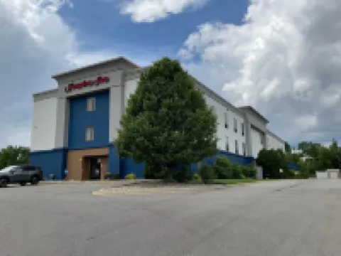 Hampton Inn Coldwater Hotels in Branch County