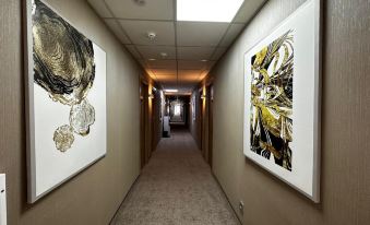 Amaks City Hotel