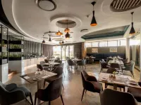 Seven Villa Hotel & Spa Hotels near Melrose
