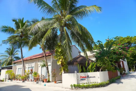 Tme Retreats Dhigurah Hotels in 