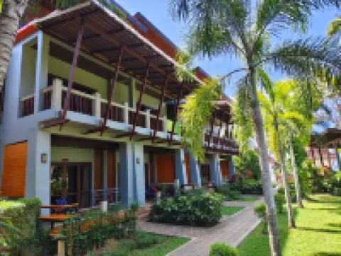 蘭塔英塔寧度假村 克隆宁海滩附近的飯店