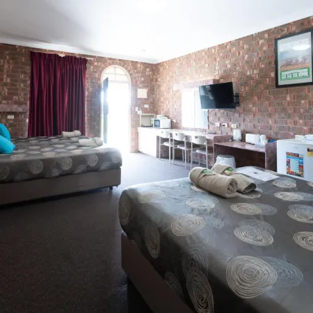 The Argent Motel