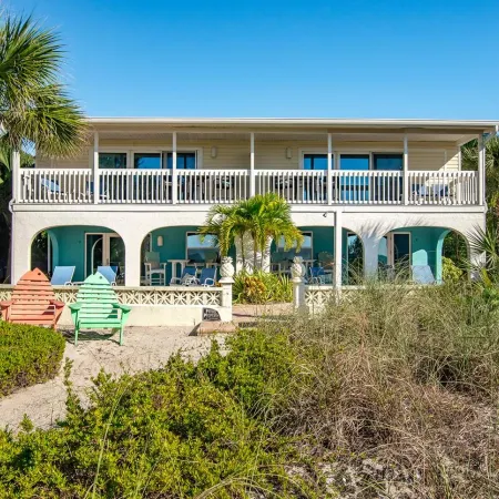 Escape Coastal Resort on Casey Key