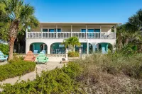Escape Coastal Resort on Casey Key