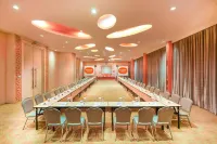 Harris Hotel Sentul City Bogor - Mountain view