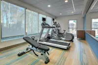 Holiday Inn Express & Suites Livingston