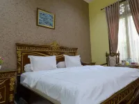 C1 Hotel Syariah Hotels in Sumenep