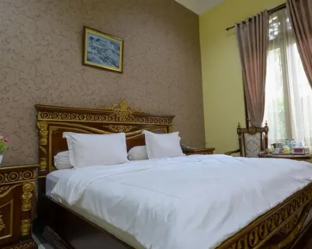 C1 Hotel Syariah Hotels in Sumenep
