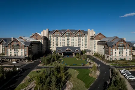 Gaylord Rockies Resort & Convention Center