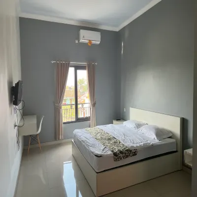 Cemara Guest House Syariah Kertajati Hotel dekat Bandara Internasional Kertajati Jawa Barat