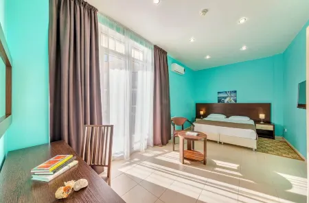 Тихая Бухта