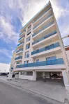 WAVE 3 Promenada Apartments