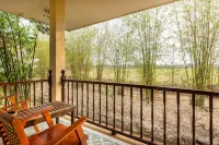 ChapulinNaturalResort Hotels in San Kamphaeng