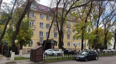 Парк-Отель Бугарь Отели в г. 