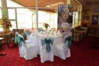Rhu Glenn Hotel - breakfast
