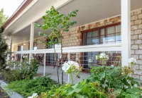 The Ballandean Pub & Motel - 3-Star