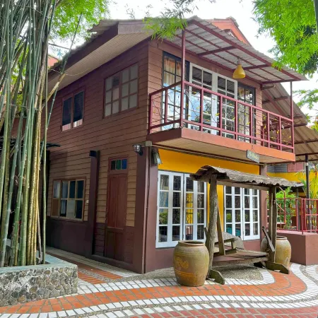 Phuiyara Resort Отели рядом с достопримечательностью «Водопад Ланрак»