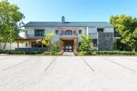 Evertsdal Guesthouse Hotels near The Hollow Tree