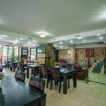 Avis Hotel by WS Group