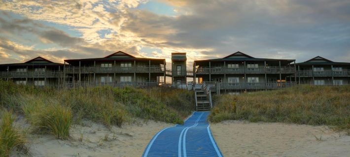 Outer Banks Beach Club Hotels in Kill Devil Hills