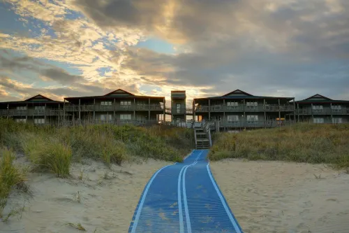 Outer Banks Beach Club Hotels in Kill Devil Hills