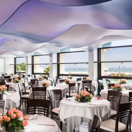 Hotel Baltic Riccione-Fronte Mare