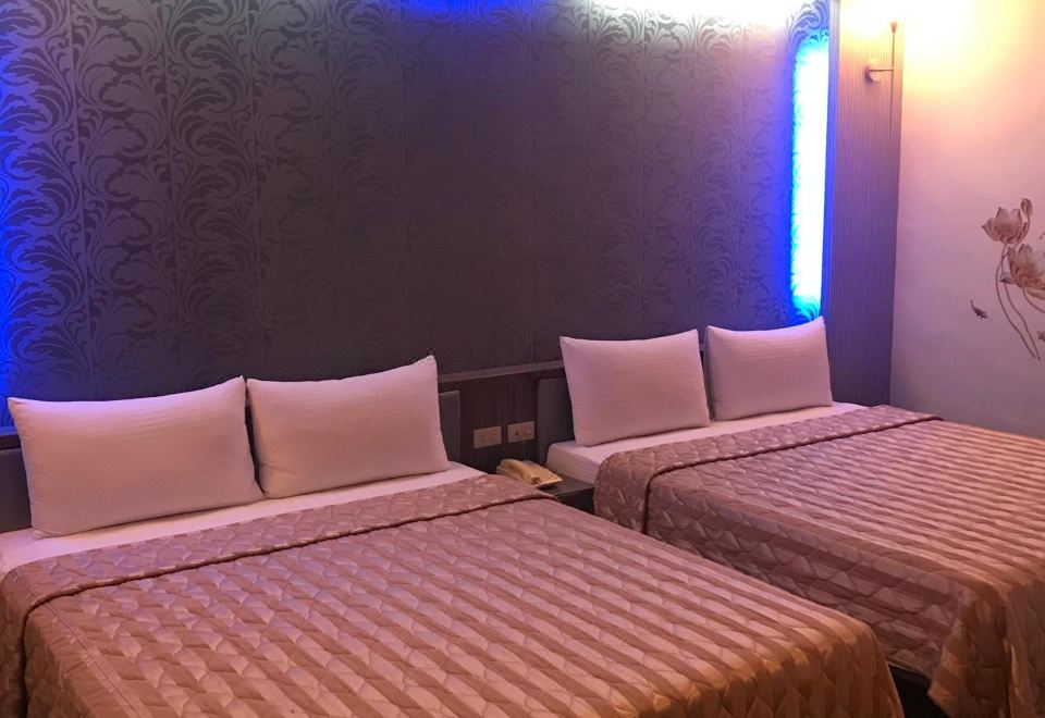 5. 베이스볼 호텔..