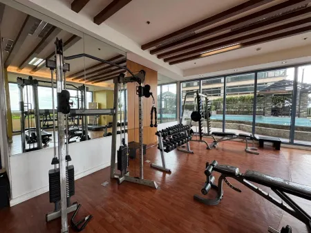 Grand Riviera Suites Отели рядом с достопримечательностью «National Library of the Philippines»