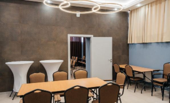 Amaks Omsk Hotel