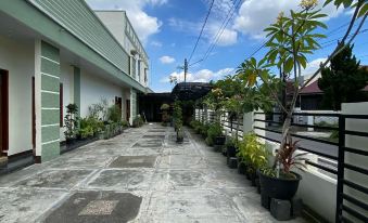 Cherry Green Hotel